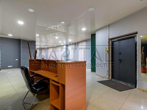 комерційна за адресою Світла вул., 14