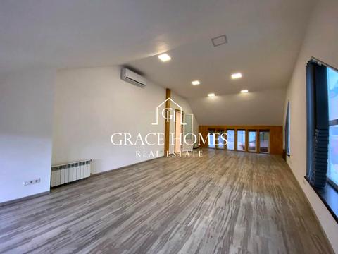 комерційна за адресою Редутна вул., 58