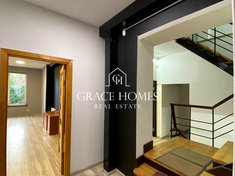 комерційна за адресою Редутна вул., 58