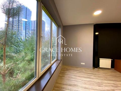 комерційна за адресою Редутна вул., 58