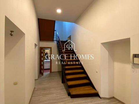 комерційна за адресою Редутна вул., 58