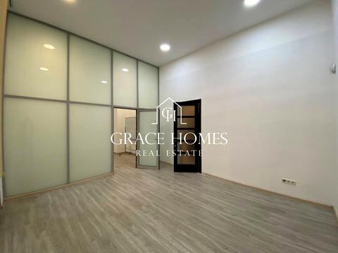 комерційна за адресою Редутна вул., 58