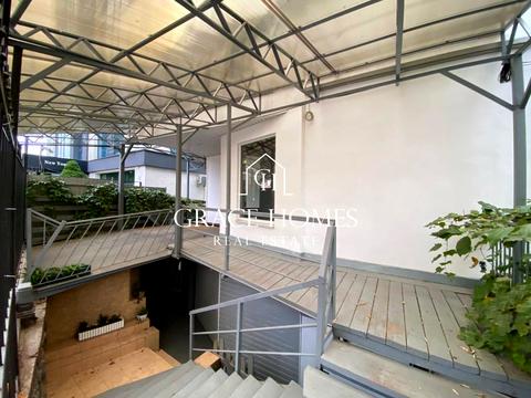 комерційна за адресою Редутна вул., 58