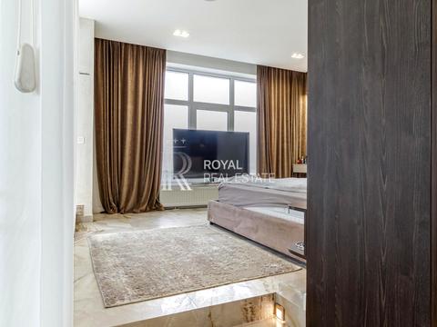 квартира по адресу Андрея Верхогляда ул. (Михайла Драгомирова), 11