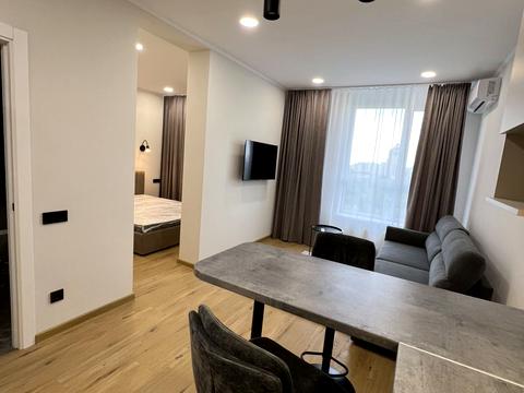 квартира за адресою Олени Теліги вул., 25