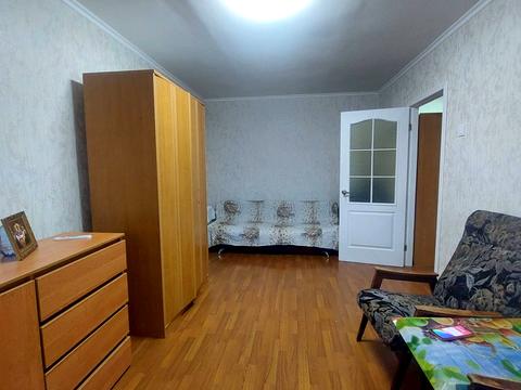 квартира за адресою Космонавтів вул., 10