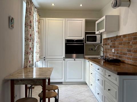 квартира за адресою Ньютона вул., 40