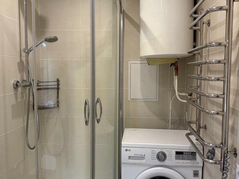 квартира за адресою Ньютона вул., 40