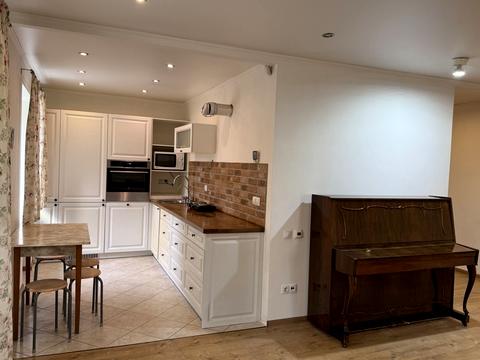 квартира за адресою Ньютона вул., 40