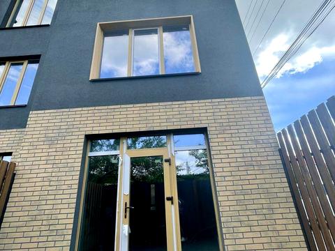 будинок за адресою с. Петропавлівська борщагівка, Богдана Хмельницького вул.