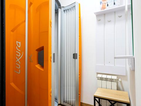 коммерческая по адресу Киевская ул., 1