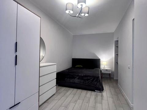 квартира за адресою Пилипа Орлика вул., 2