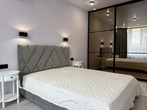 квартира за адресою Щаслива вул., 63