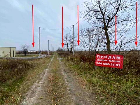 участок по адресу Третя