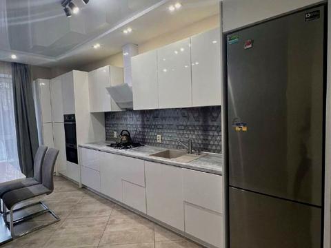 квартира по адресу Левка Лукʼяненка ул. (Василия Жуковского), 16, 18, 20, 24