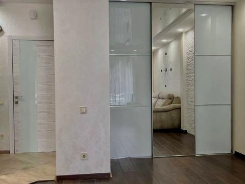 квартира по адресу Левка Лукʼяненка ул. (Василия Жуковского), 16, 18, 20, 24