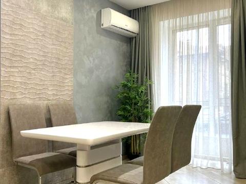 квартира по адресу Левка Лукʼяненка ул. (Василия Жуковского), 16, 18, 20, 24