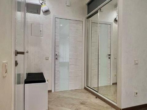 квартира по адресу Левка Лукʼяненка ул. (Василия Жуковского), 16, 18, 20, 24