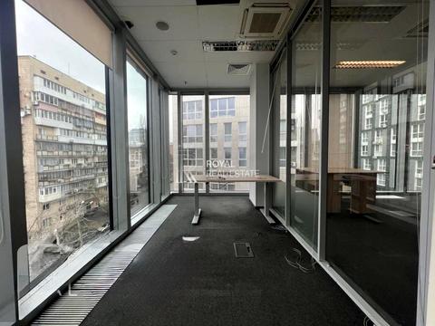 коммерческая по адресу Лейпцигская ул., 1