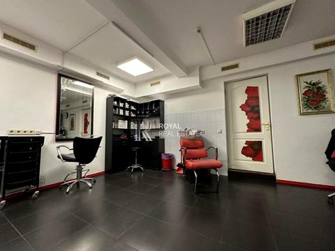 комерційна за адресою Старокиївська вул., 1/5