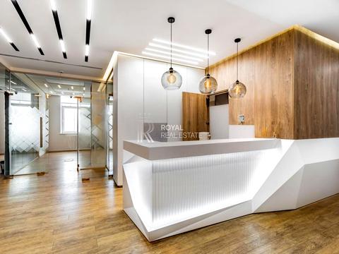 коммерческая по адресу Грушевського Михайла, 10