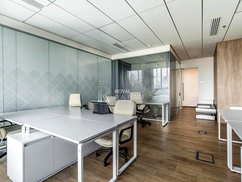 коммерческая по адресу Грушевського Михайла, 10