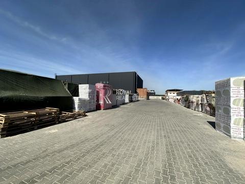 коммерческая по адресу Євгена Чикаленка ул. (Матросова), 6;4