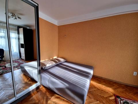 квартира за адресою Романа Ратушного вул. (Волгоградська), 21