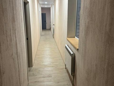 комерційна за адресою Красная, 1