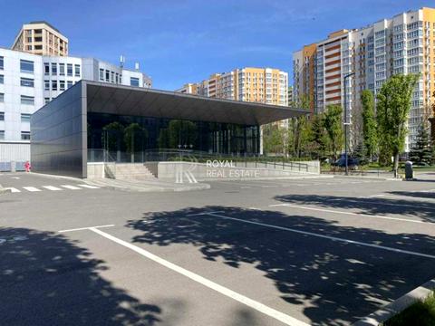 комерційна за адресою Київ, Берестейський просп. (Перемоги), 1