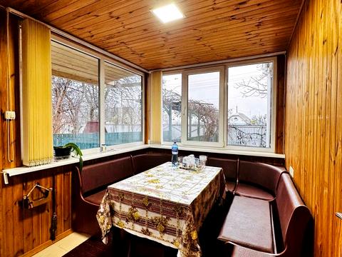 будинок за адресою Квітнева