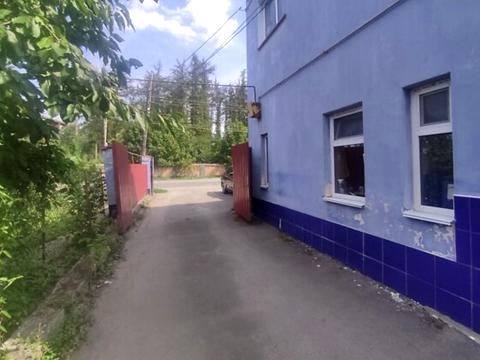 комерційна за адресою Михайла Драгоманова вул., 113