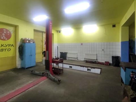 комерційна за адресою Михайла Драгоманова вул., 113