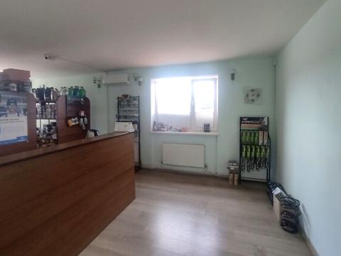 комерційна за адресою Михайла Драгоманова вул., 113