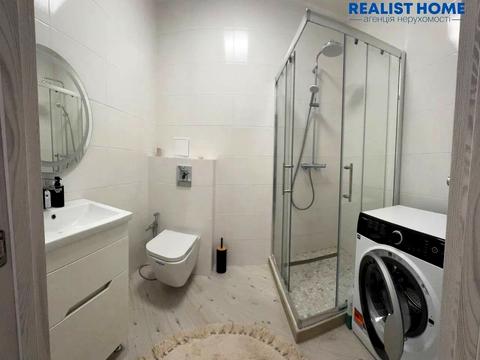 квартира по адресу Боголюбова ул., 42