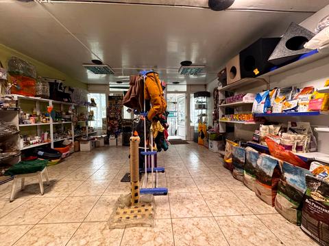 коммерческая по адресу Старомостовая пл. (Николая Островского), 7а