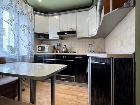 квартира за адресою Євгена Тельнова вул., 8 к5