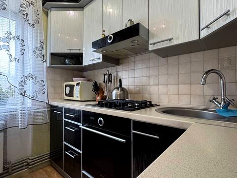 квартира за адресою Євгена Тельнова вул., 8 к5