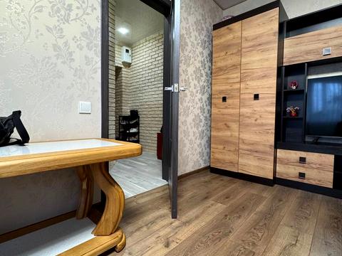 квартира за адресою Євгена Тельнова вул., 8 к5