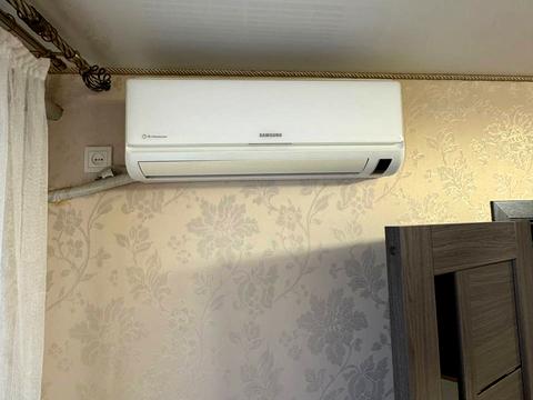 квартира за адресою Євгена Тельнова вул., 8 к5