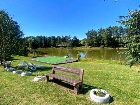 комерційна за адресою Лісова, 1