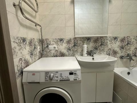 квартира за адресою Сергія Данченка вул., 32