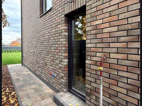 будинок за адресою Абрикосова вул.