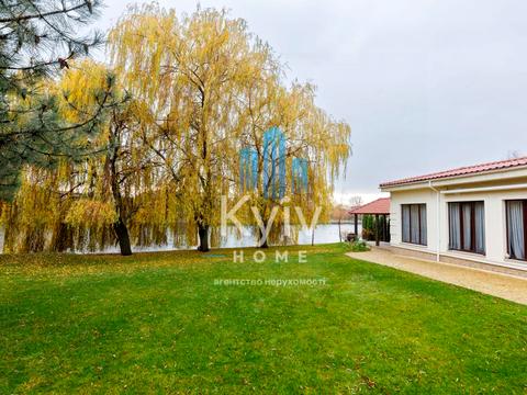 будинок за адресою с. Козин, Лугова