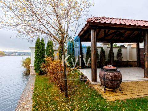 будинок за адресою с. Козин, Лугова