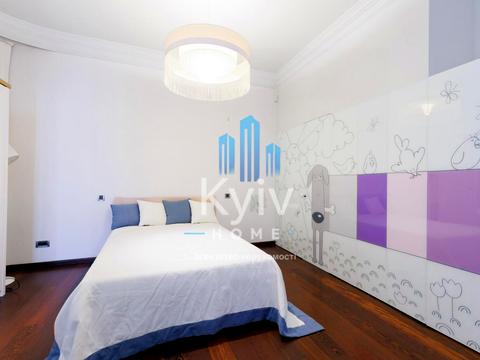 будинок за адресою с. Козин, Лугова