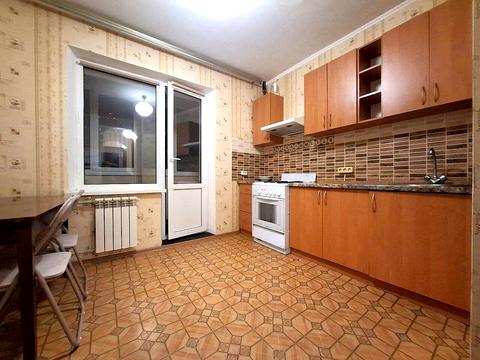 квартира за адресою Олександра Довженка вул., 16-Б