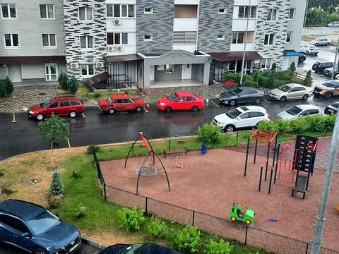 квартира за адресою Ревуцького вул., 54