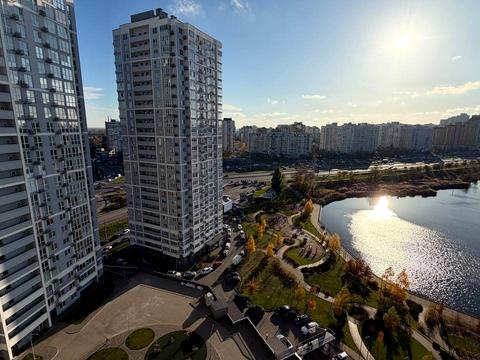 квартира по адресу Ревуцкого ул., 40-В