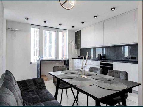 квартира за адресою Дніпровська набережна вул., 18-А